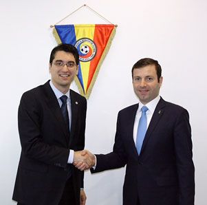 Elxan Məmmədov Rumıniya FF-nin prezidenti ilə görüşüb